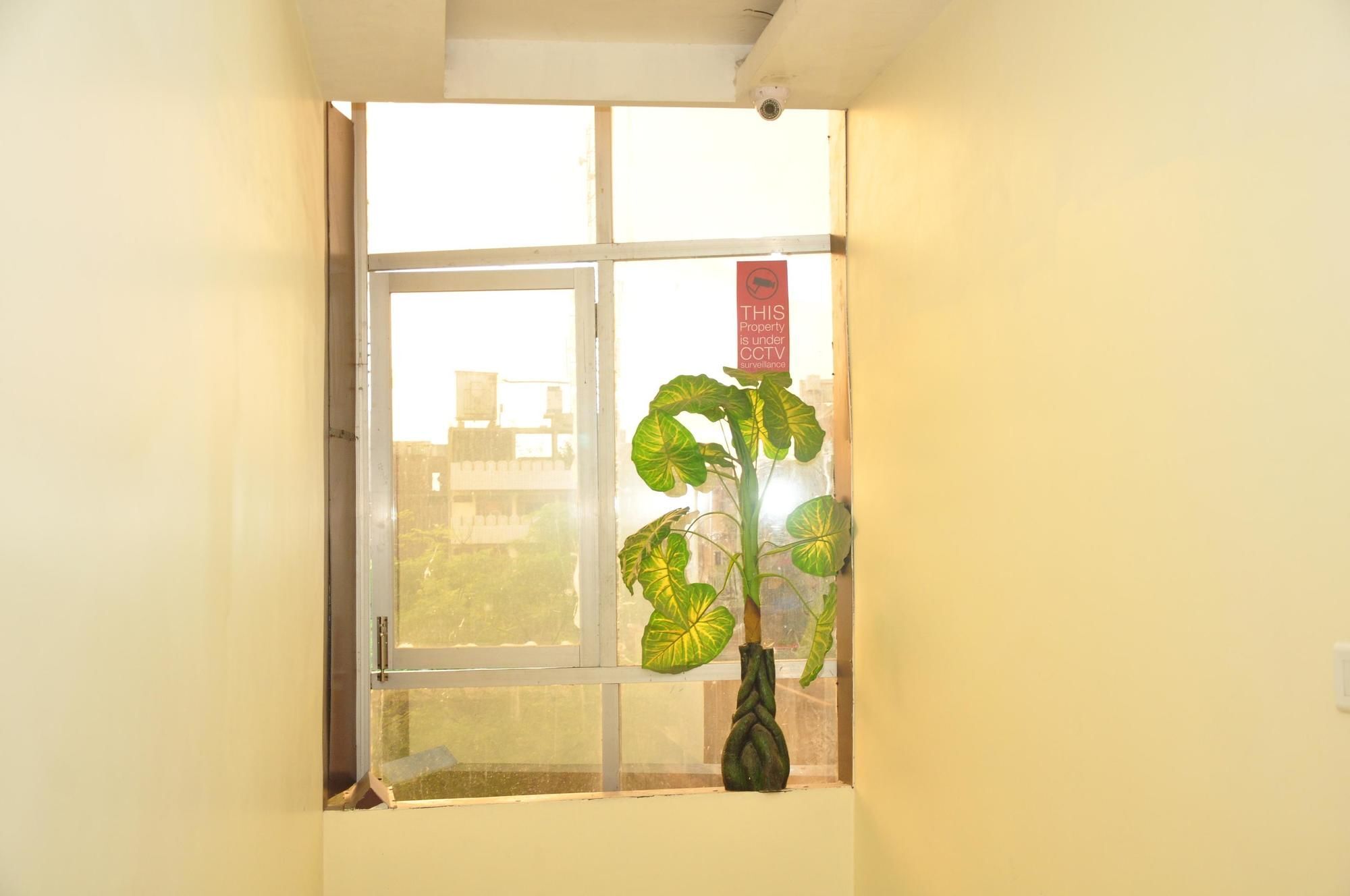 Oyo Rooms City Centre Guru Nanak Bhawan Amritsar Exterior foto
